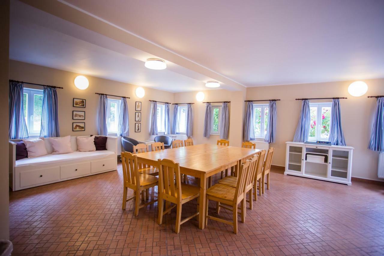 Hotel Malevil 3*